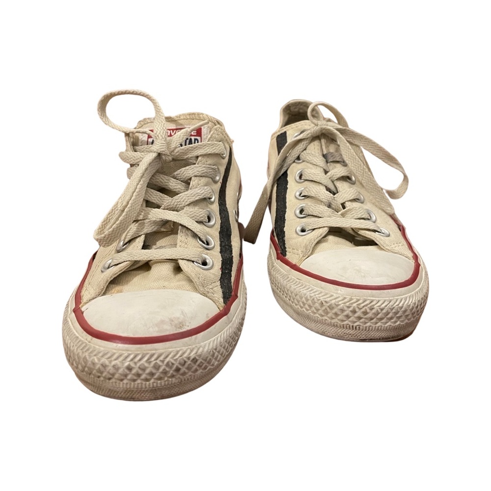 Converse - Picture 2 of 6